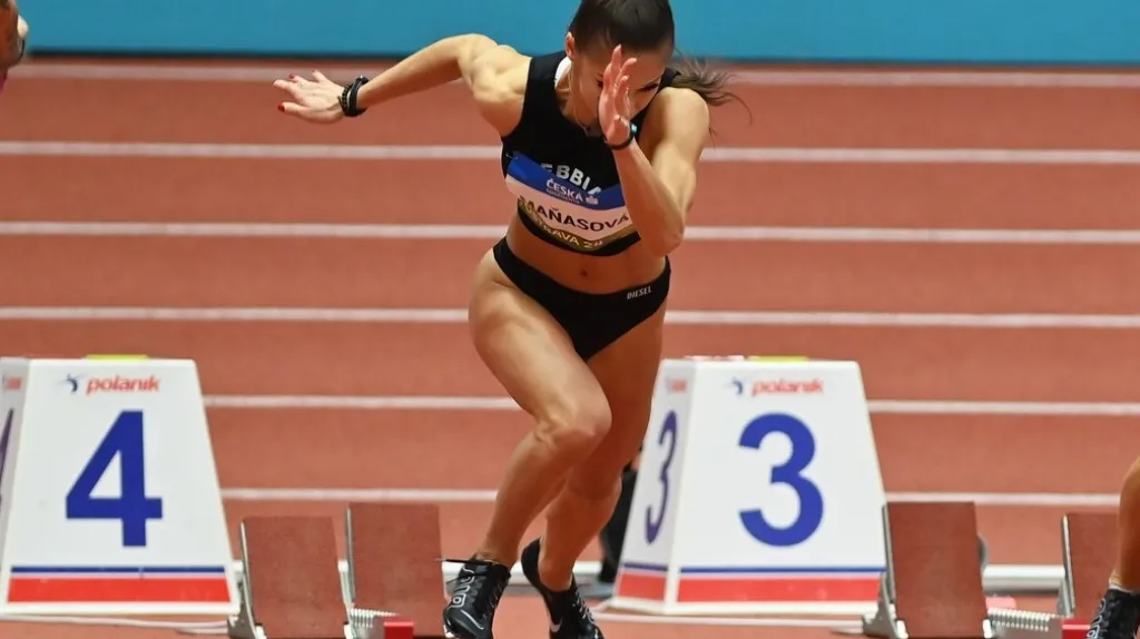 Karolína Maňasová