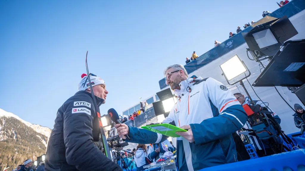 Reportér Jakub Ščurkevič přinášel nejnovější informace z místa dění