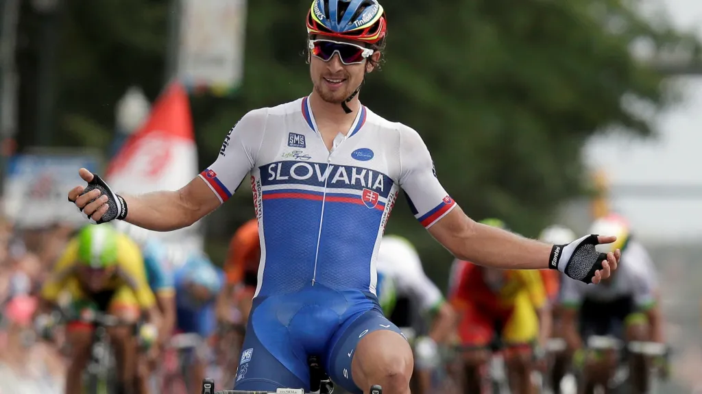 Peter Sagan slaví vítězství na mistrovství světa