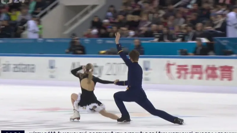 Taneční pár Kuzmichová-Sinicyn obsadil na univerziádě sedmé místo