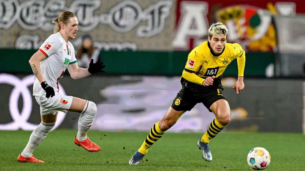 Utkání Augsburg – Dortmund