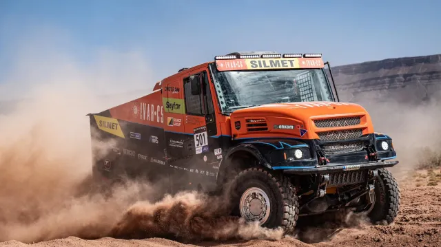 Ohlasy českých jezdců po 1. etapě Dakaru