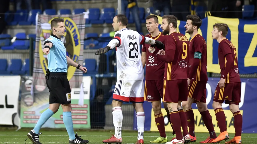 Marné protesty hráčů Dukly