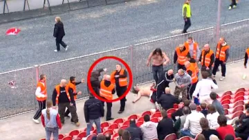 Zákrok bezpečnostní agentury při zápase