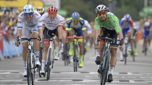 Finiš 13. etapy Tour de France 2018