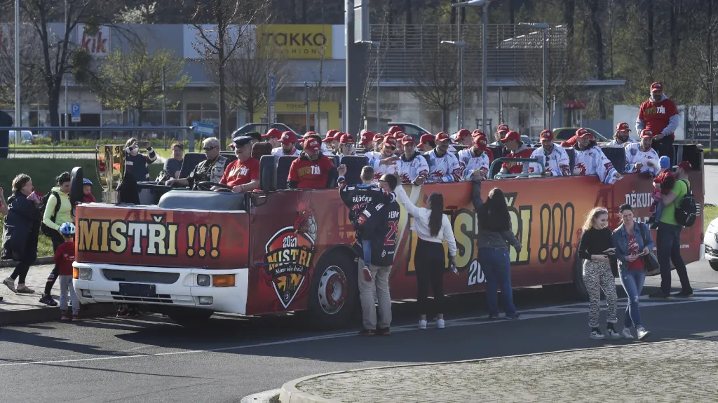 Triumfální jízda třineckých Ocelářů