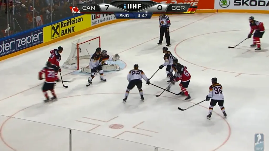 Gól v utkání Kanada - Německo: Ennis - 8:0 (36. min.)