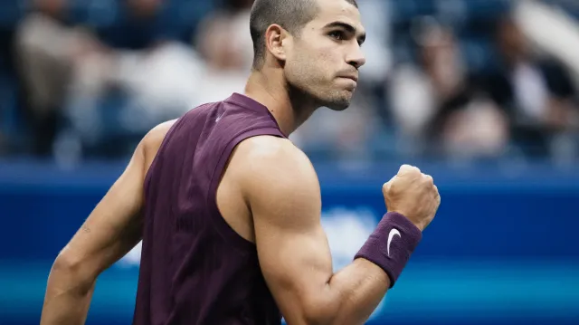 Alcaraz ve finále US Open porazil Sinnera