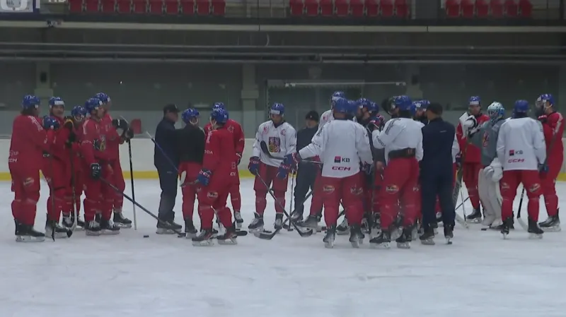 Hokejoví mistři světa se poprvé sešli v Karlových Varech