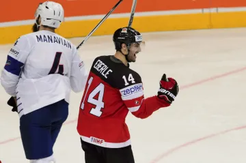 Jordan Eberle se raduje z branky