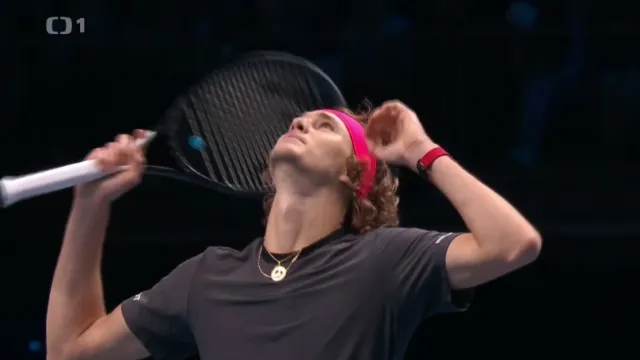Zverev zaskočil Federera a v londýnském finále vyzve Djokoviče