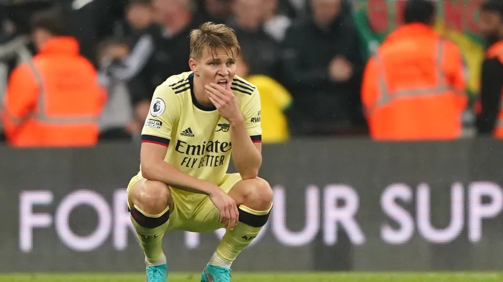 Zklamaný Martin Odegaard z Arsenalu
