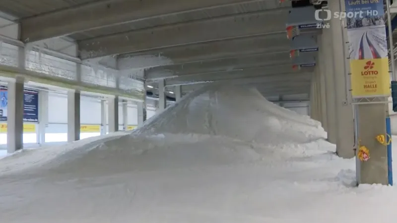 Vstup Jakuba Ščurkeviče k unikátnímu tunelu pro lyžování