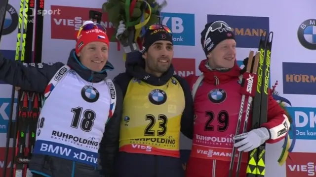 Dva glóby pro dva konkurenty. Bö a Fourcade se špičkují