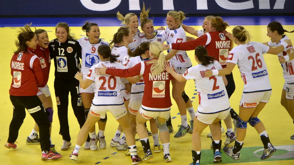 Radost házenkářek Norska