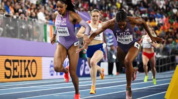 Finále závodu žen na 400 metrů