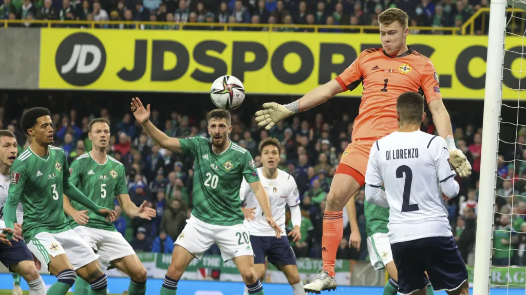 Utkání Severní Irsko - Itálie skončilo bez gólů