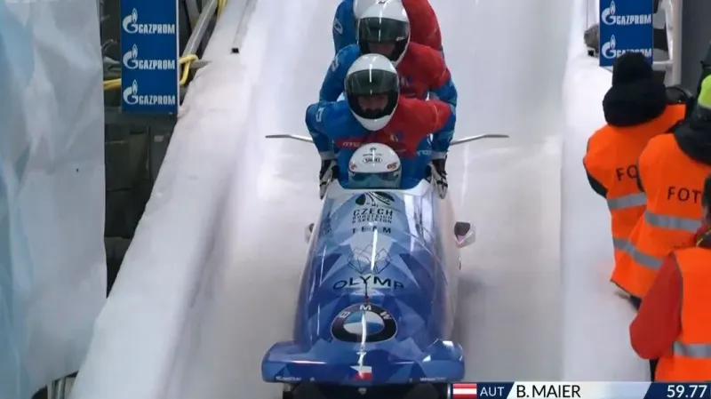 Dvořák je v polovině závodu čtyřbobů na MS sedmý