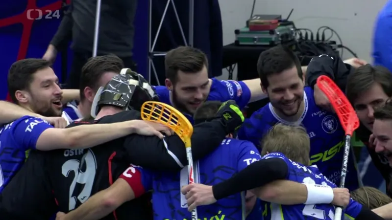 Vítkovice vyhrály i druhé semifinále v hale Chodova