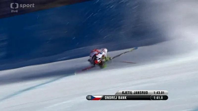 Hrůzostrašný pád Ondřeje Banka ve sjezdu pro superkombinaci