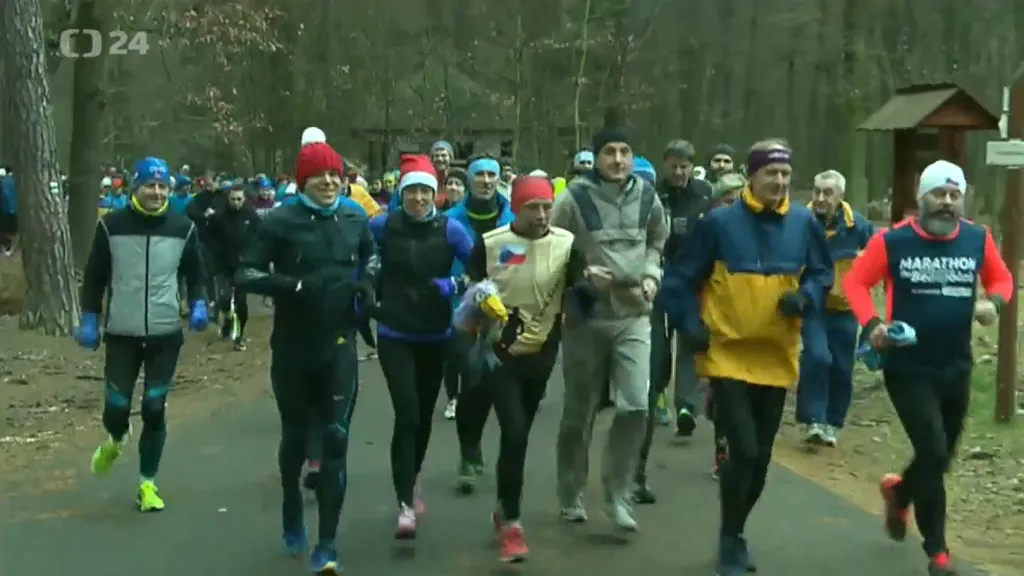Běžci v Praze nezaháleli ani na Štědrý den