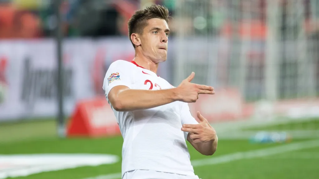 Krzysztof Piatek se raduje z gólu