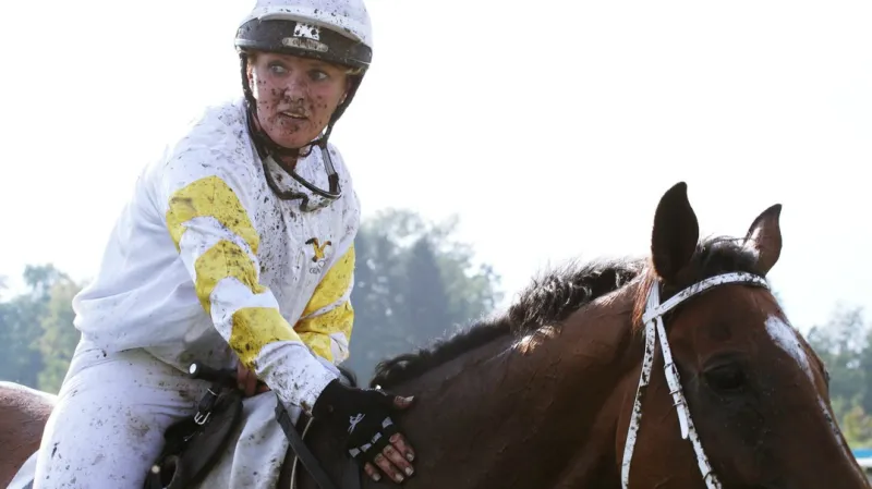 Růžičková a Rubín po splnění kvalifikace do letošní Velké pardubické