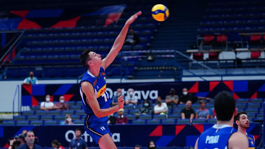 Italský reprezentant Alessandro Michieletto v Ostravě při ME