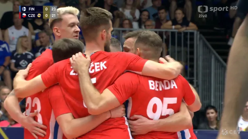 Výtečný český obrat v koncovce prvního setu finále EL