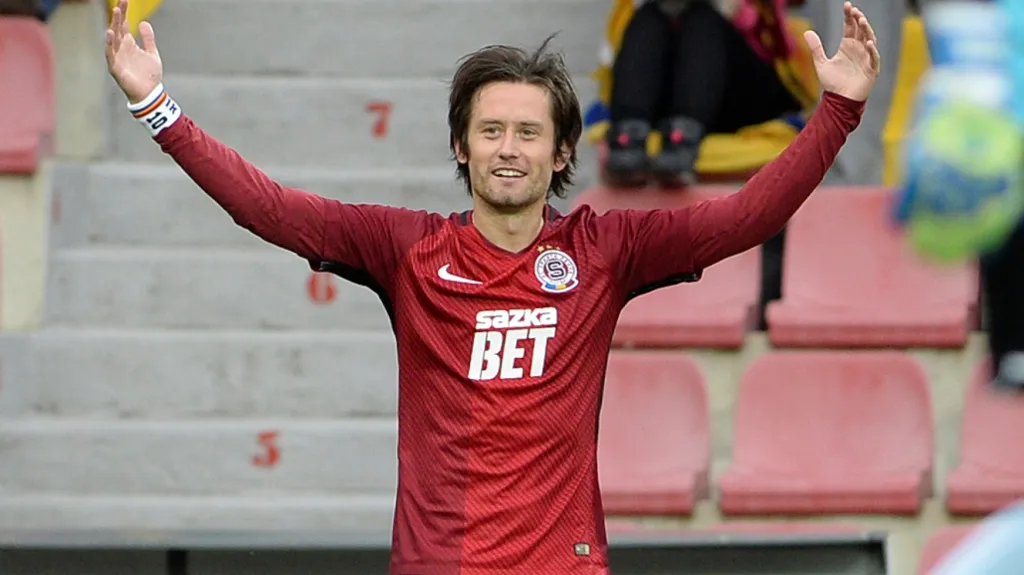Tomáš Rosický se raduje z gólu 