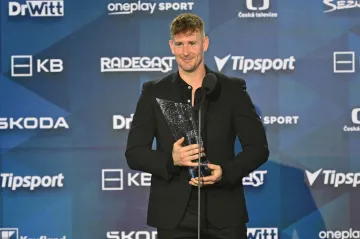 Roman Červenka na slavnostním vyhlášení ankety Hokejista sezony Tipsport extraligy 2025/2026