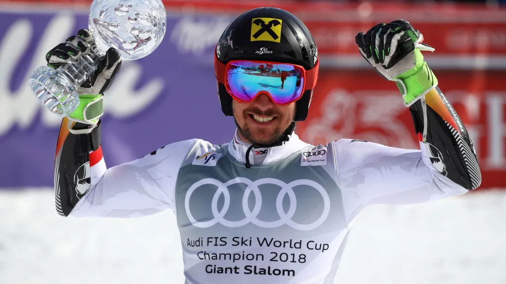 Marcel Hirscher s malým glóbem za obří slalom